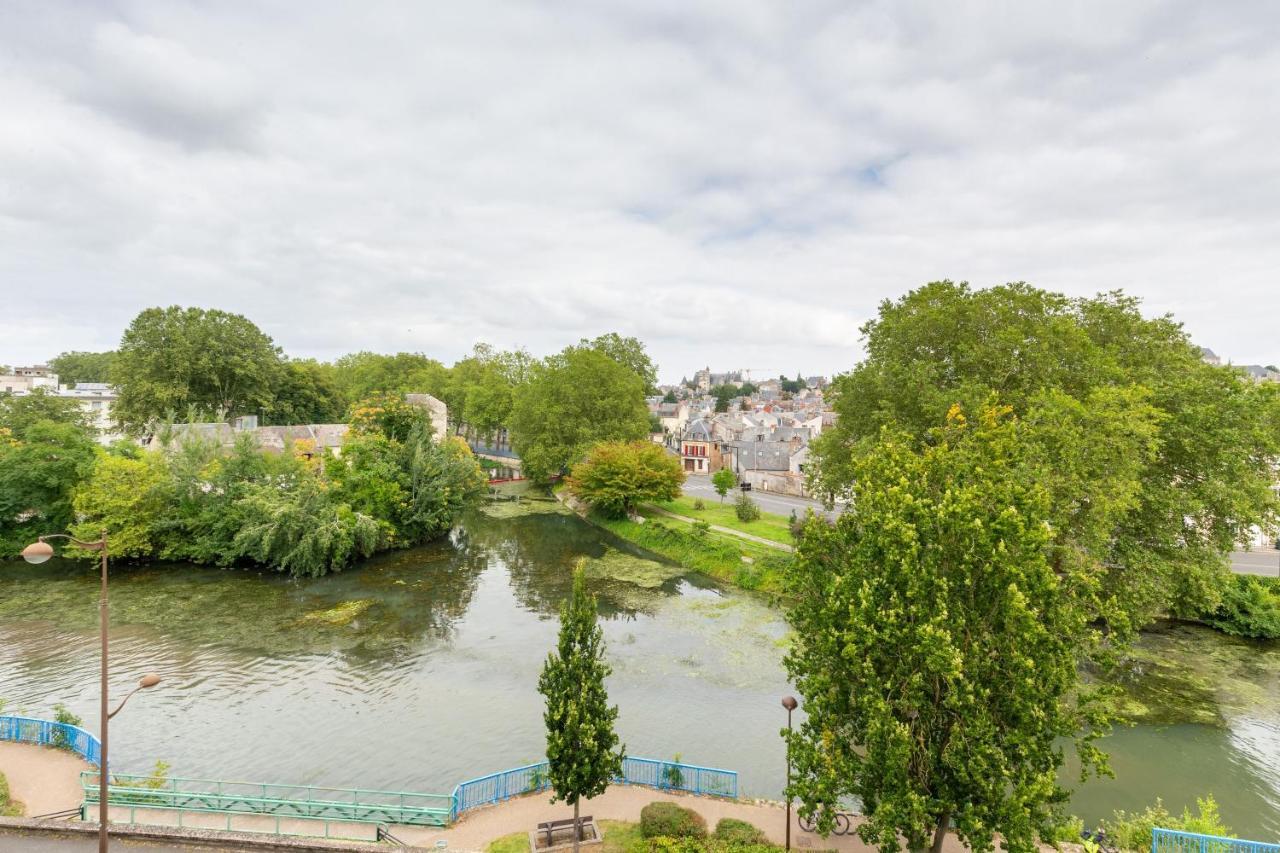 Appart T3 Bien Situe A Bourges + Wifi Exterior foto
